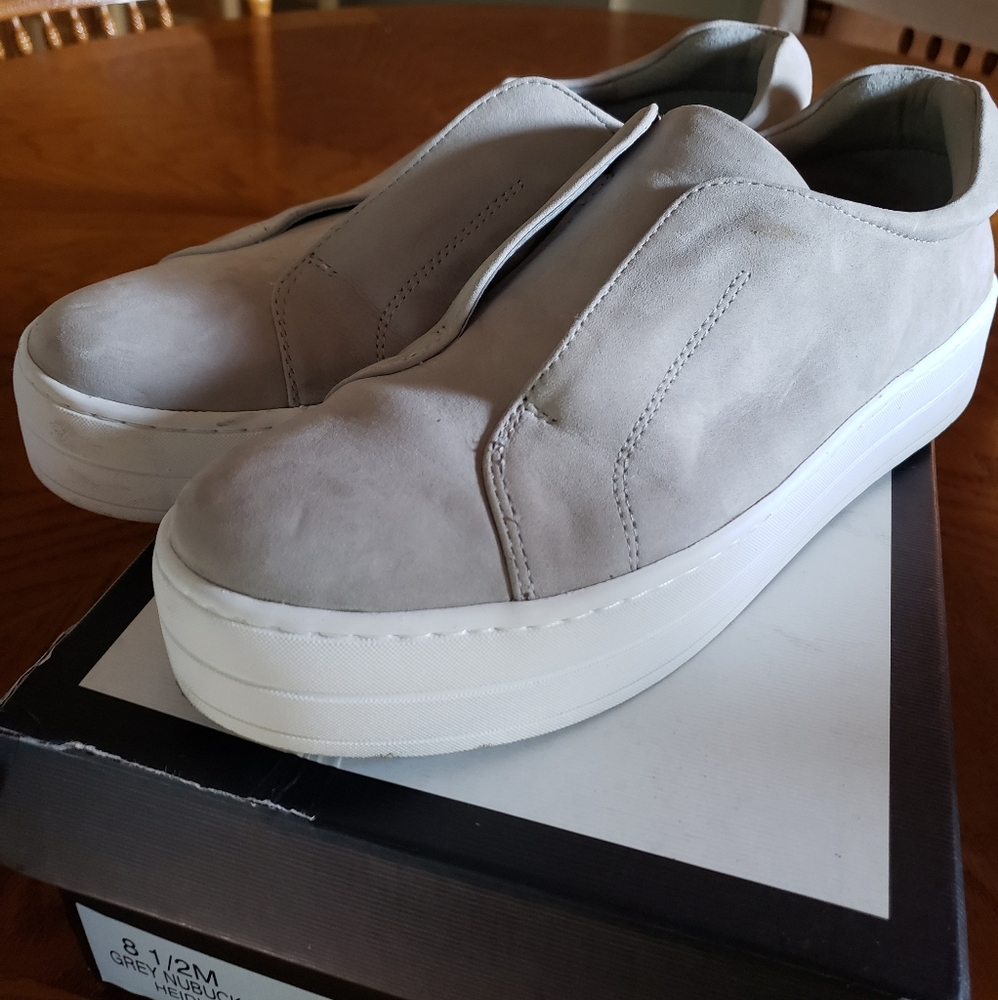 J slides sneakers
